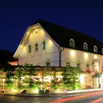 Hotel-restaurant-cafe Krainer מלון Langenwang