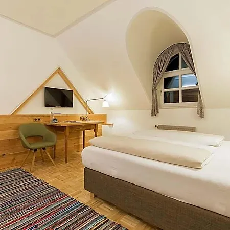 Hotel-restaurant-cafe Krainer