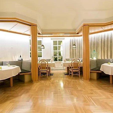Hotel Hotel-restaurant-cafe Krainer