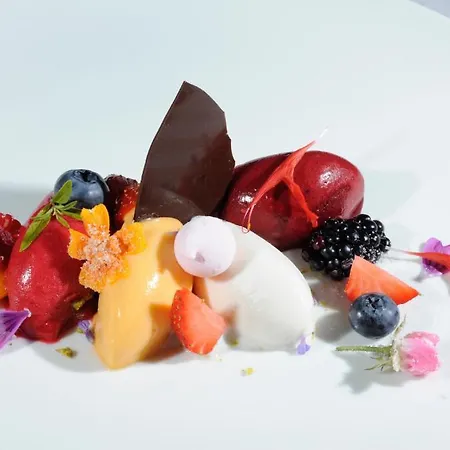מלון Hotel-restaurant-cafe Krainer 4*