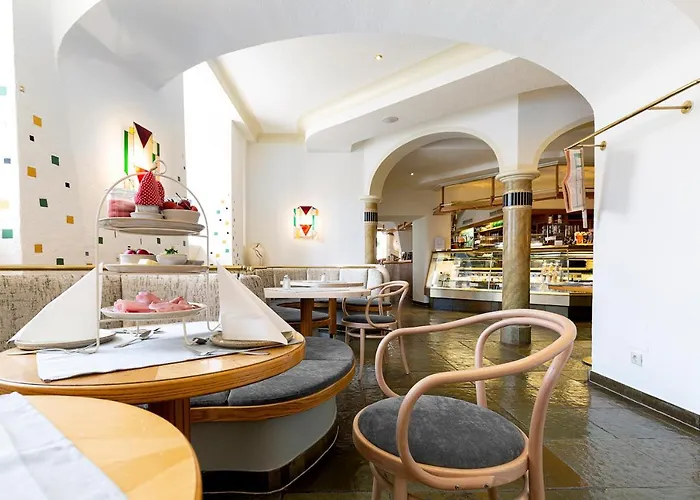 Hotel Hotel-restaurant-cafe Krainer 4*