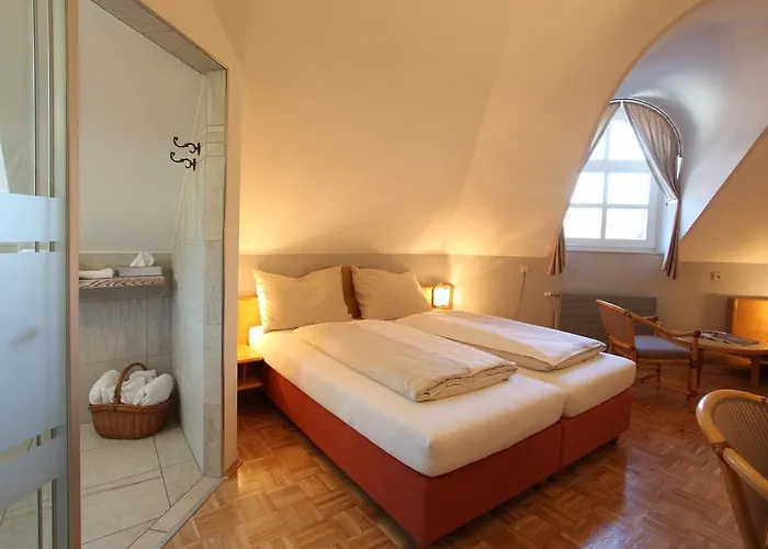 فندق Hotel-restaurant-cafe Krainer 4*